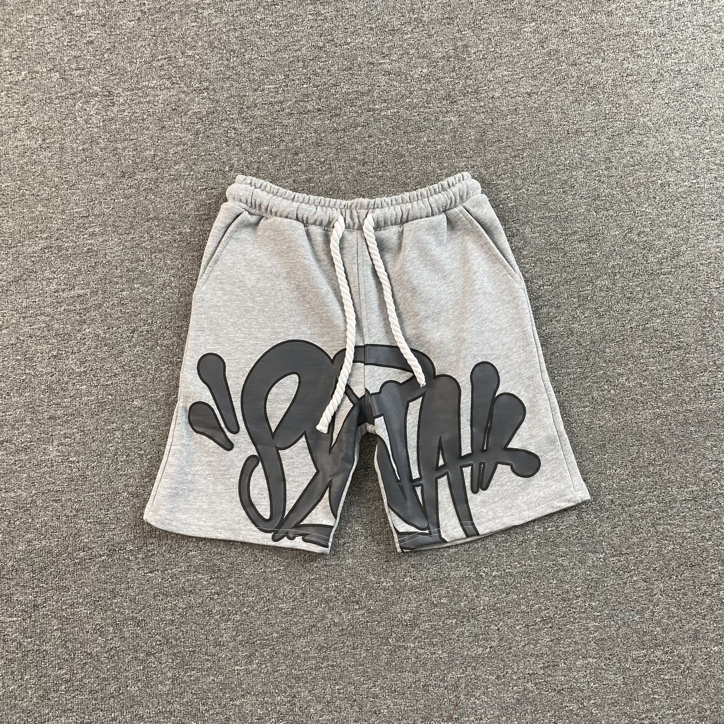 SYNA WORLD SHORTS GREY