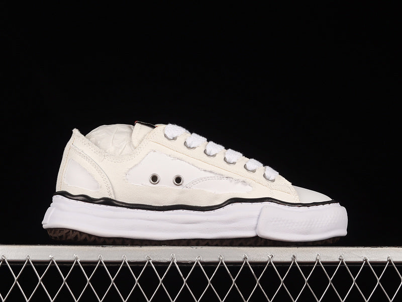 MAISON MIHARA YASUHIRO PETERSON OG SOLE CANVAS LOW WHITE