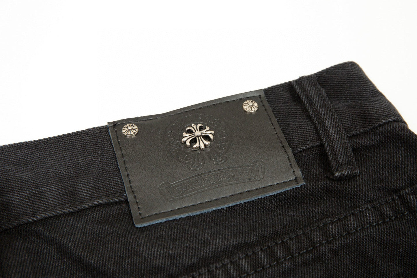 CHROME HEARTS BLACK CROSS PATCH JEANS BLACK