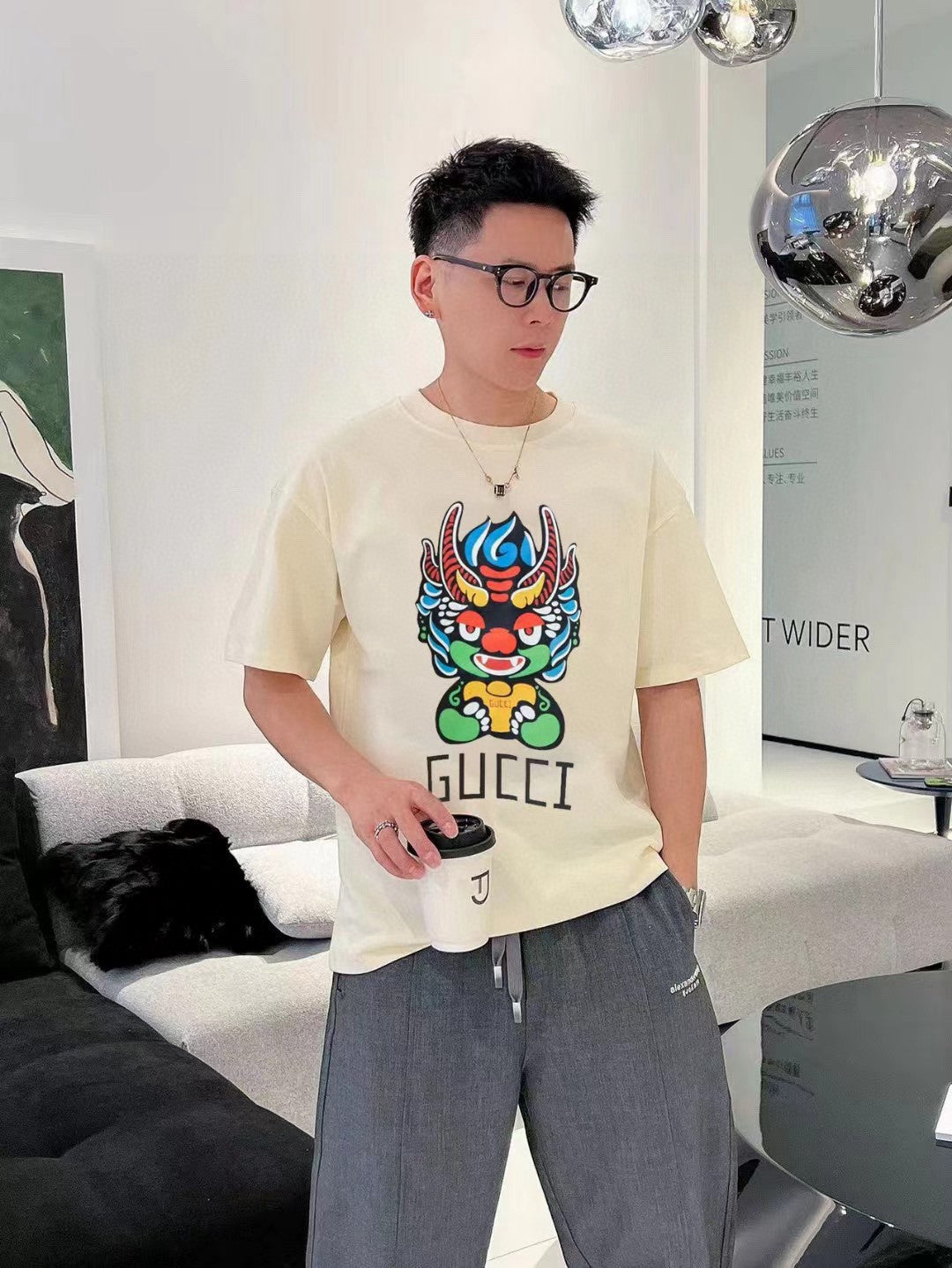 Gucci Dragon Graphic T-shirt