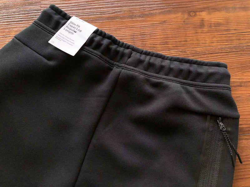 NIKE TECH FLEECE PANTS x DARK BEETROOT/PHANTOM