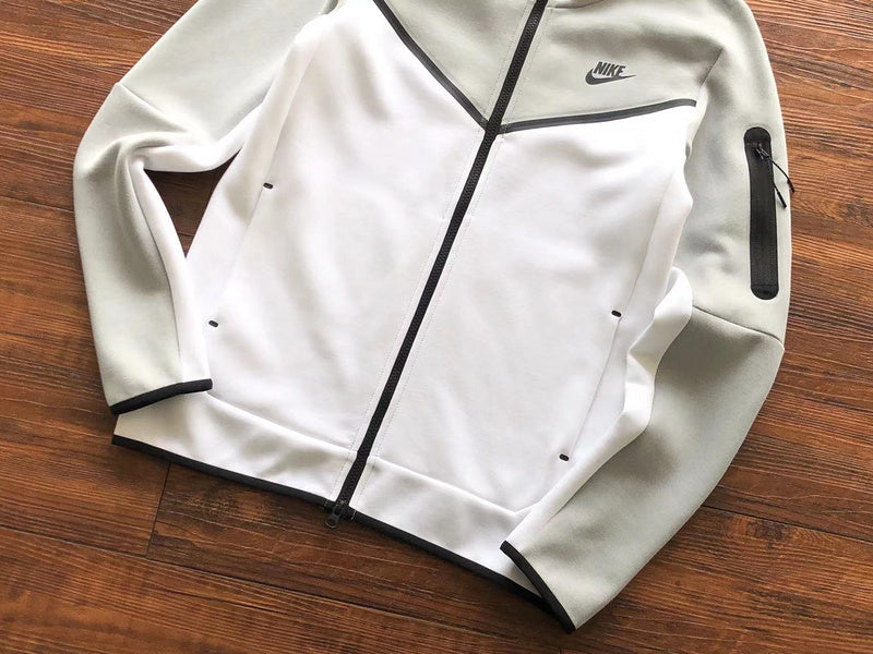 NIKE TECH FLEECE HOODIE x WHITE/GREY