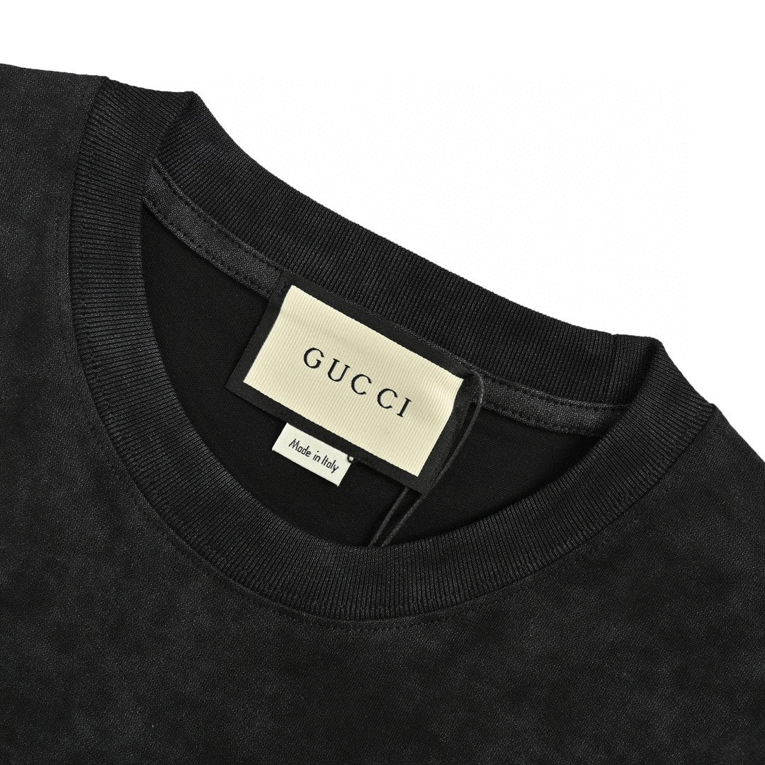 Gucci Distressed Logo T-Shirt (Black)