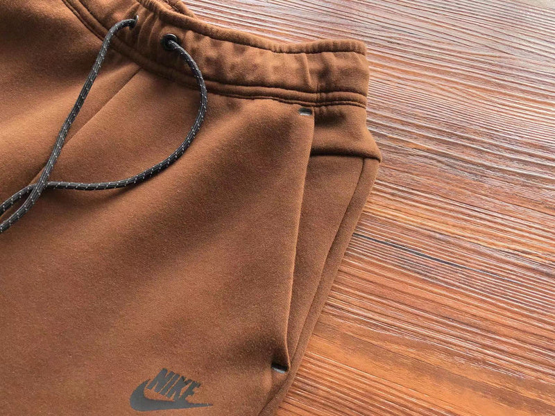 NIKE TECH FLEECE PANTS x BROWN