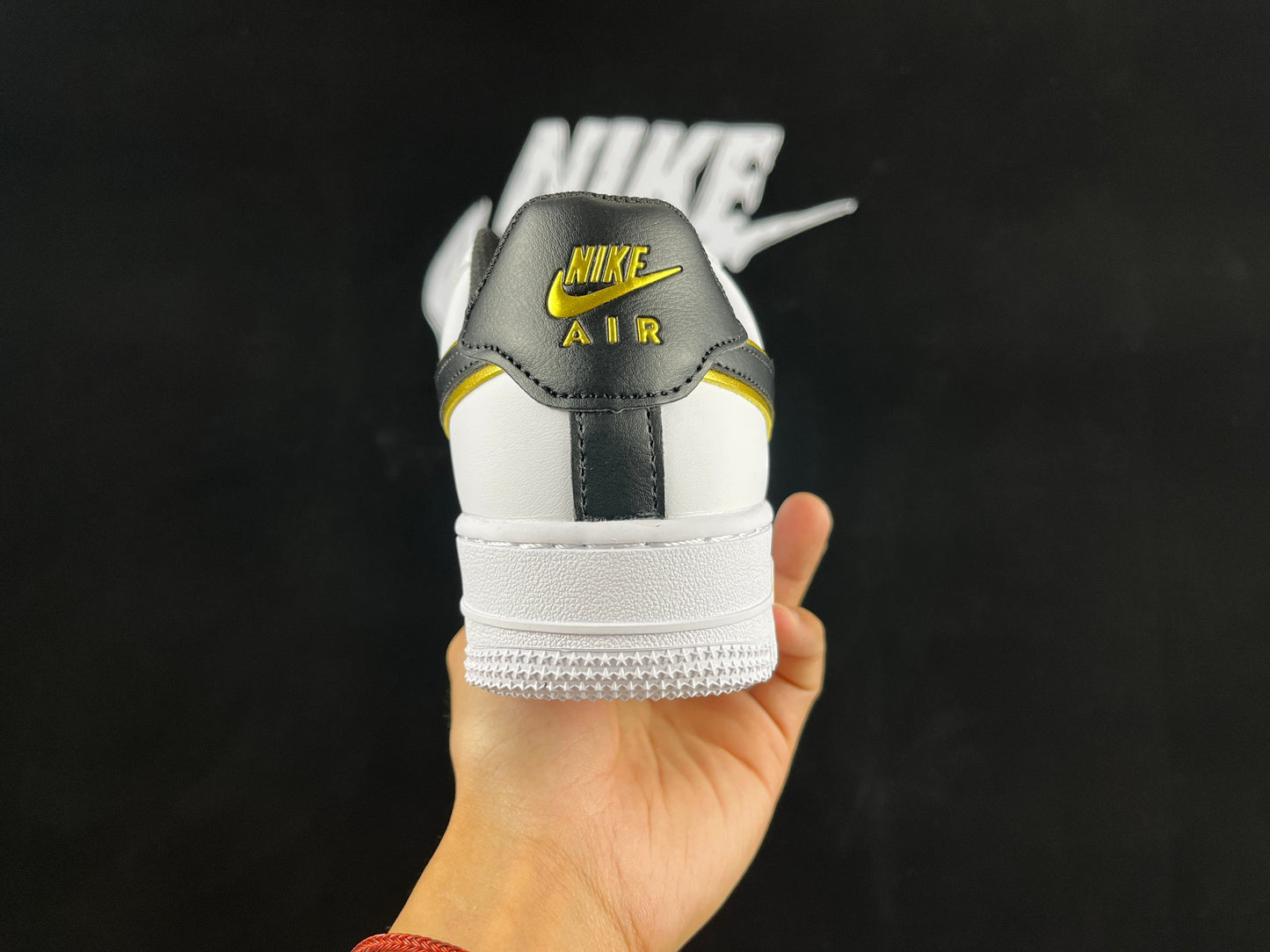 NIKE AIR FORCE 1 "Double Swoosh White/Black/Gold"