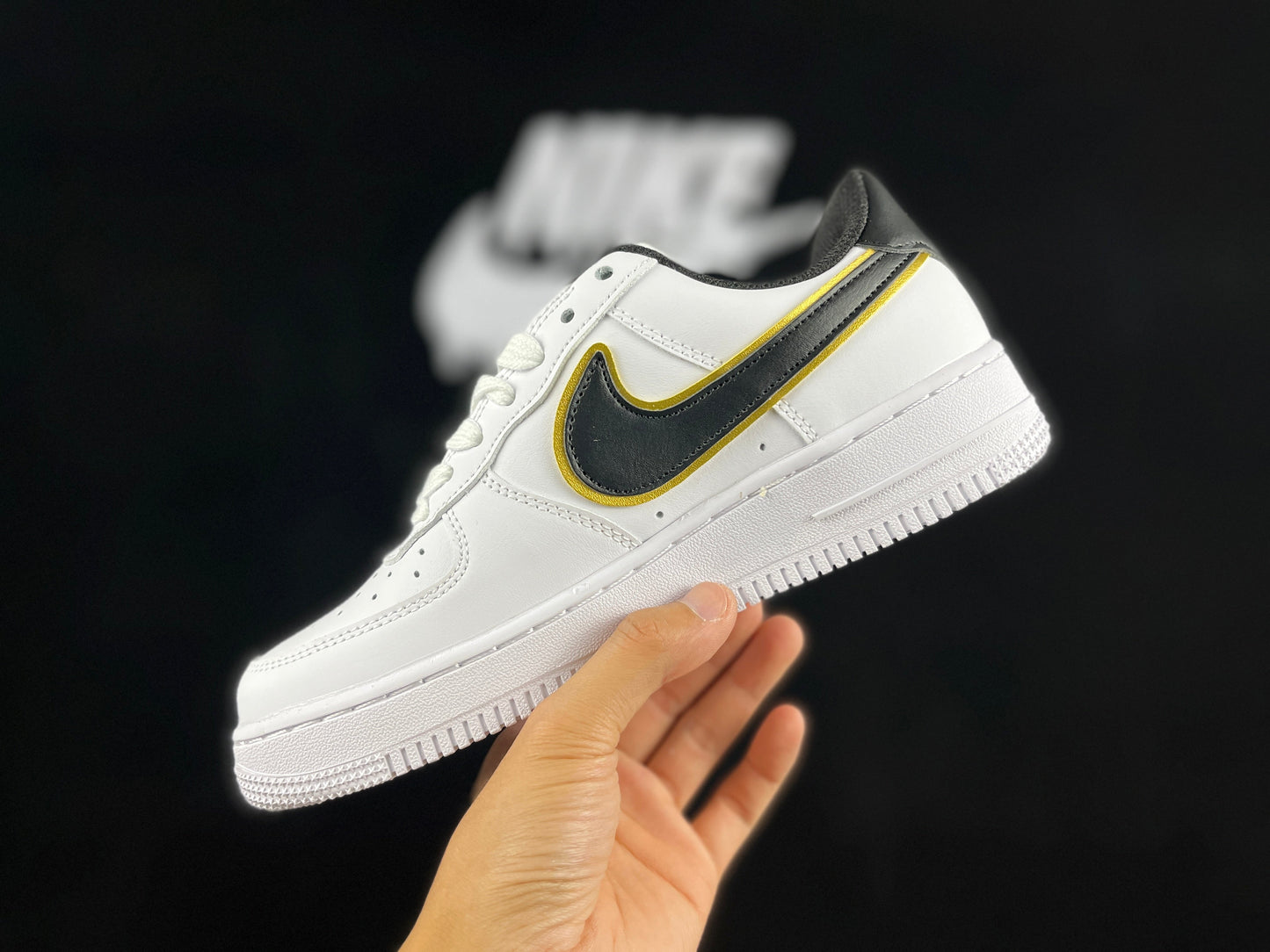 NIKE AIR FORCE 1 "Double Swoosh White/Black/Gold"