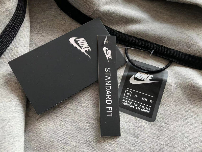 NIKE TECH FLEECE HOODIE x GREY