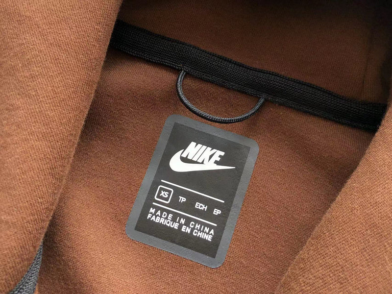 NIKE TECH FLEECE HOODIE x BROWN