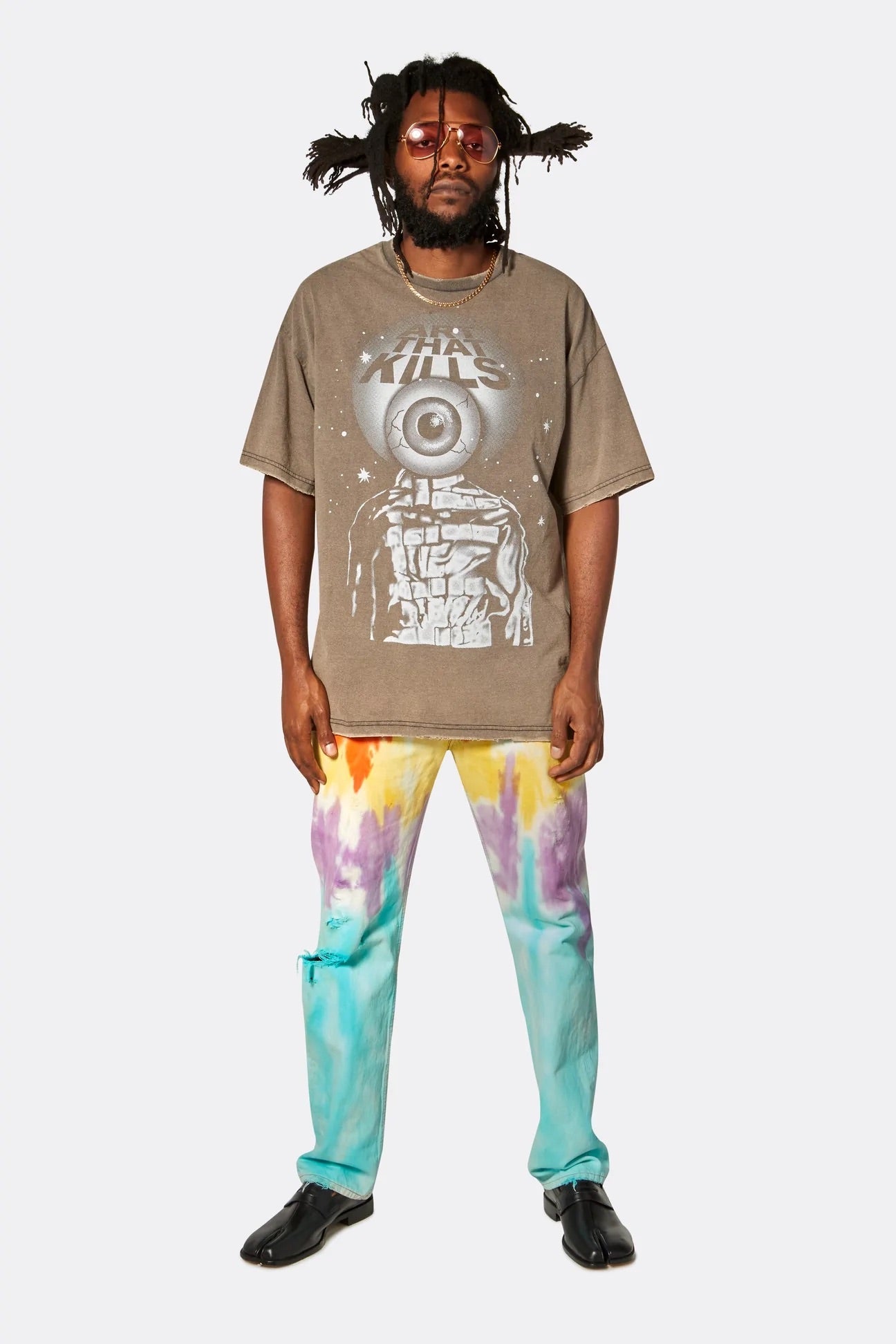 Gallerydept. “ART THAT KILLS" Rod Tee