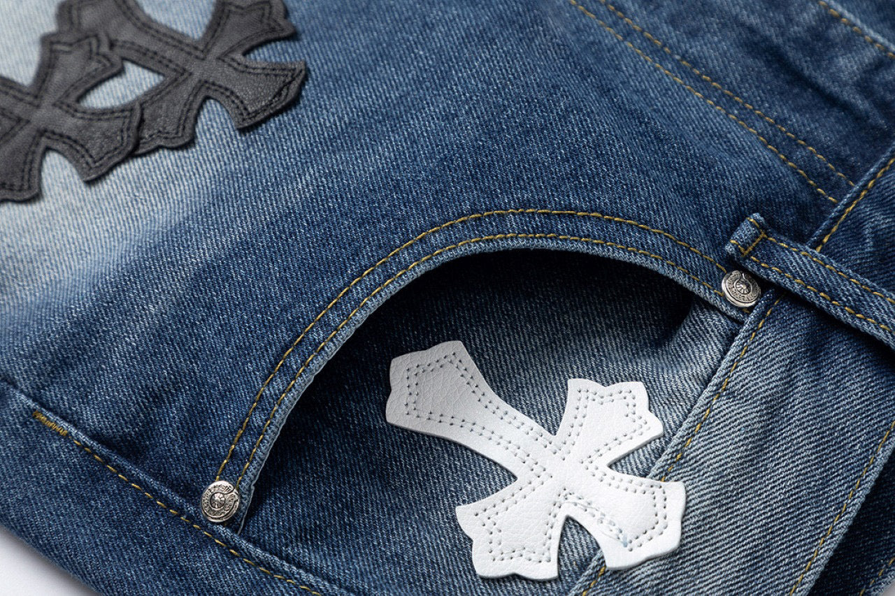 CHROME HEARTS WHITE BLACK CROSS PATCH JEANS DENIM