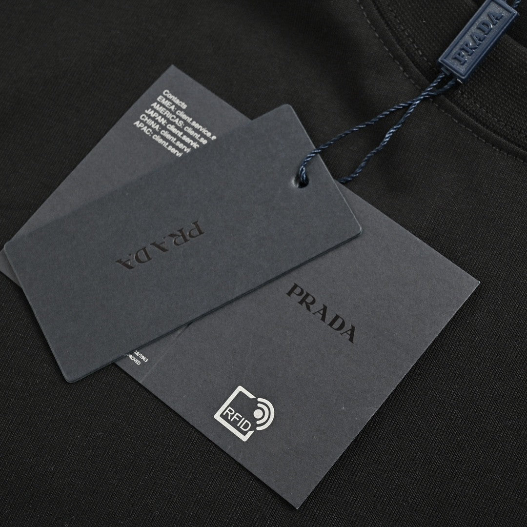 Prada T-Shirt