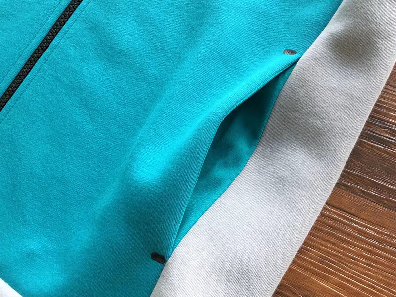 NIKE TECH FLEECE HOODIE x WOLF GREY/AQUAMARINE/ORANGE