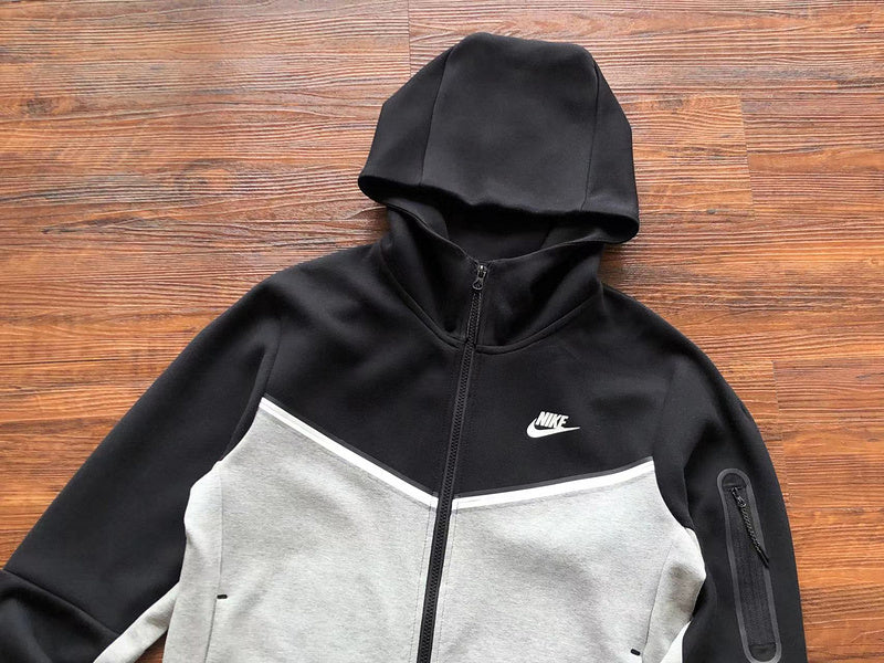 NIKE TECH FLEECE HOODIE x BLACK/GREY