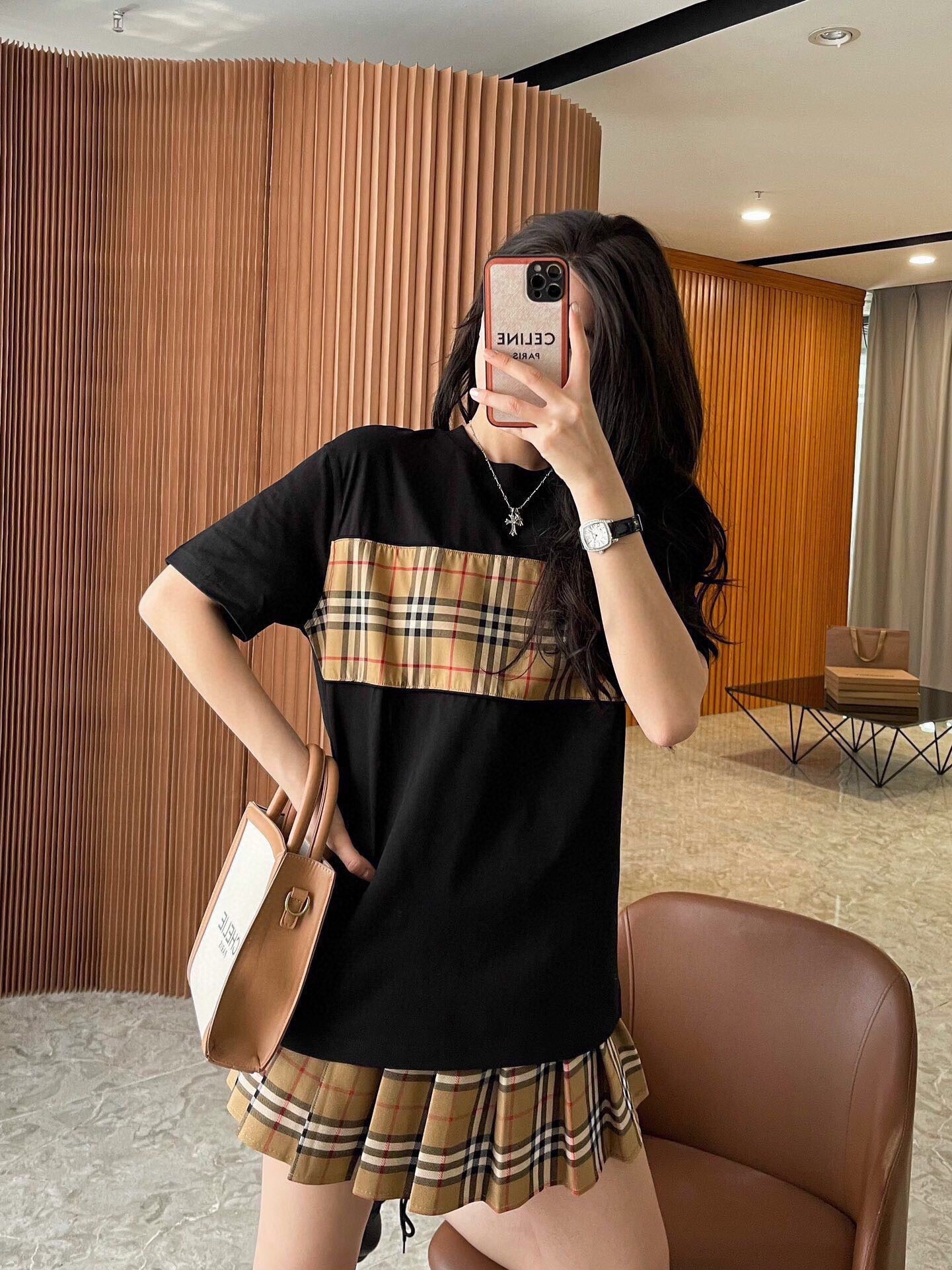 Burberry Check Panel T-Shirt (Black)