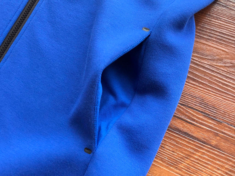 NIKE TECH FLEECE HOODIE x SANGRIA/GAME ROYAL