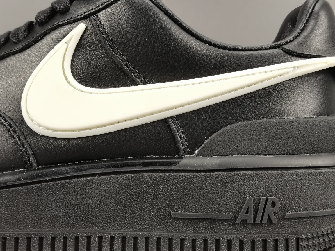 AIR FORCE 1 x AMBUSH BLACK