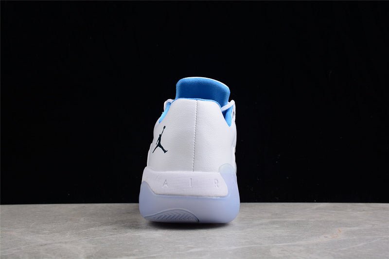 AIR JORDAN 11 CMFT LOW WHITE/WHITE/ARMORY NAVY