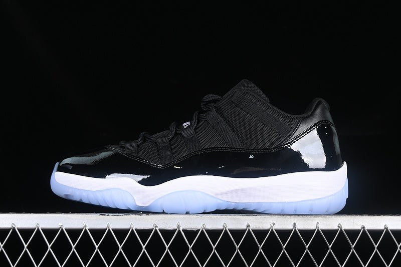 AIR JORDAN 11 RETRO LOW SPACE JAM BLACK