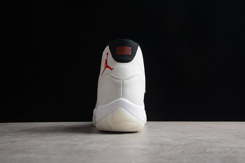 AIR JORDAN 11 RETRO PLATINUM TINT/SAIL-UNIVERSITY RED