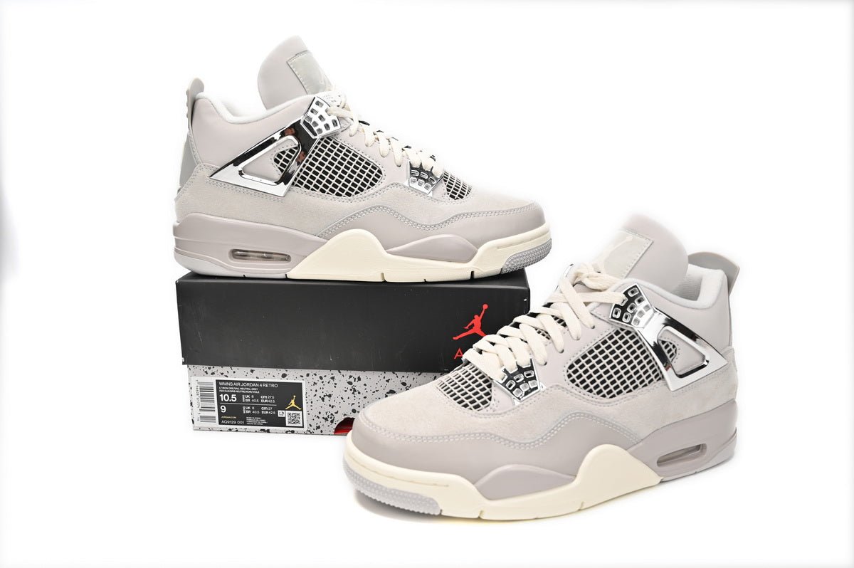 Air Jordan 4 WMNS “Frozen Moments”