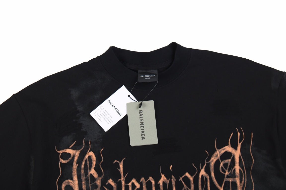 BALENCIAGA GOTHIC LOGO T-SHIRT BLACK