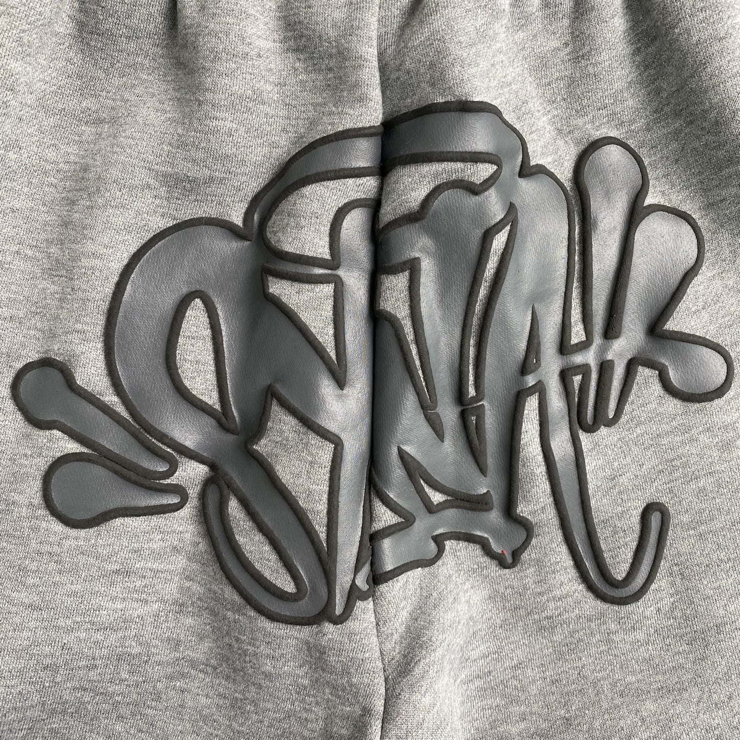 SYNA WORLD SYNA LOGO SWEATPANTS GREY