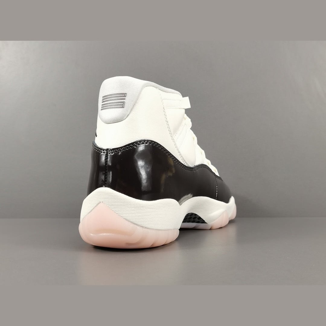 JORDAN 11 RETRO x NEOPOLITAN