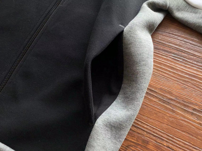 NIKE TECH FLEECE PANTS x WOLF GREY/WHITE/BLACK