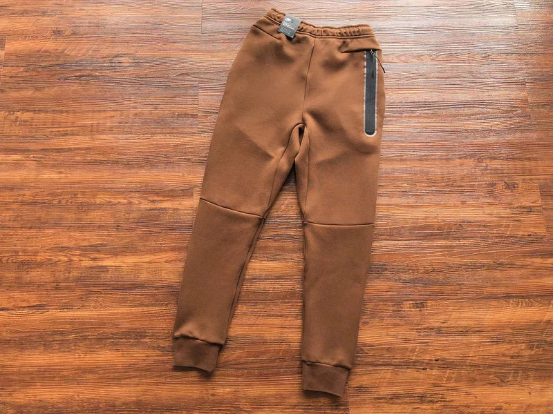 NIKE TECH FLEECE PANTS x BROWN