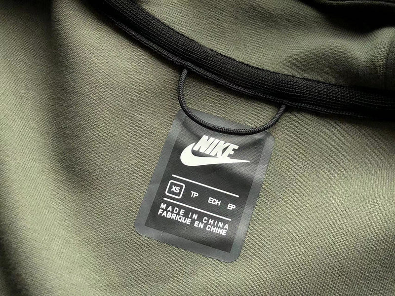 NIKE TECH FLEECE HOODIE x ARMY GREEN