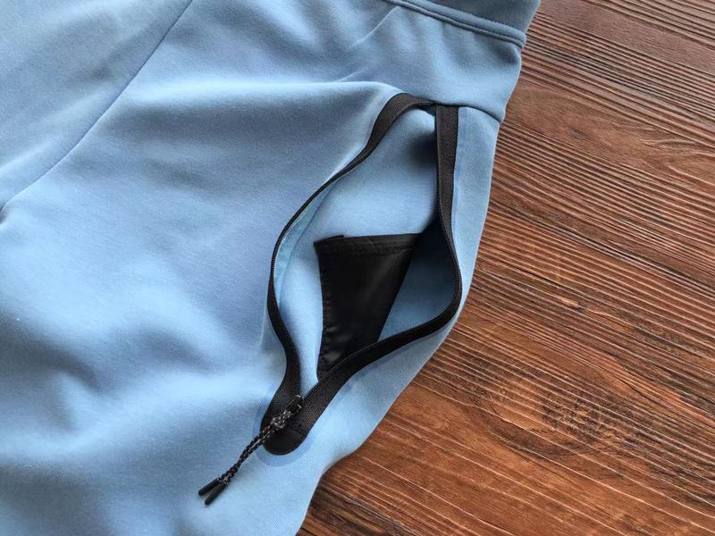 NIKE TECH FLEECE PANTS x LIGHT BLUE