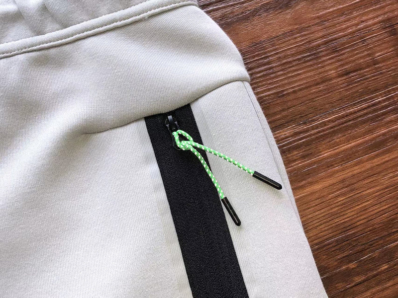 NIKE TECH FLEECE PANTS x GREY/BLACK/GREEN