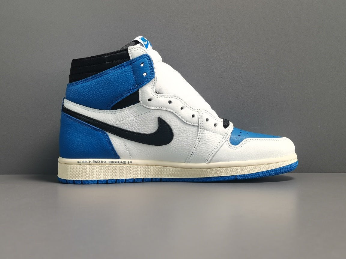 JORDAN 1 HIGH OG SP x FRAGMENT TRAVIS SCOTT