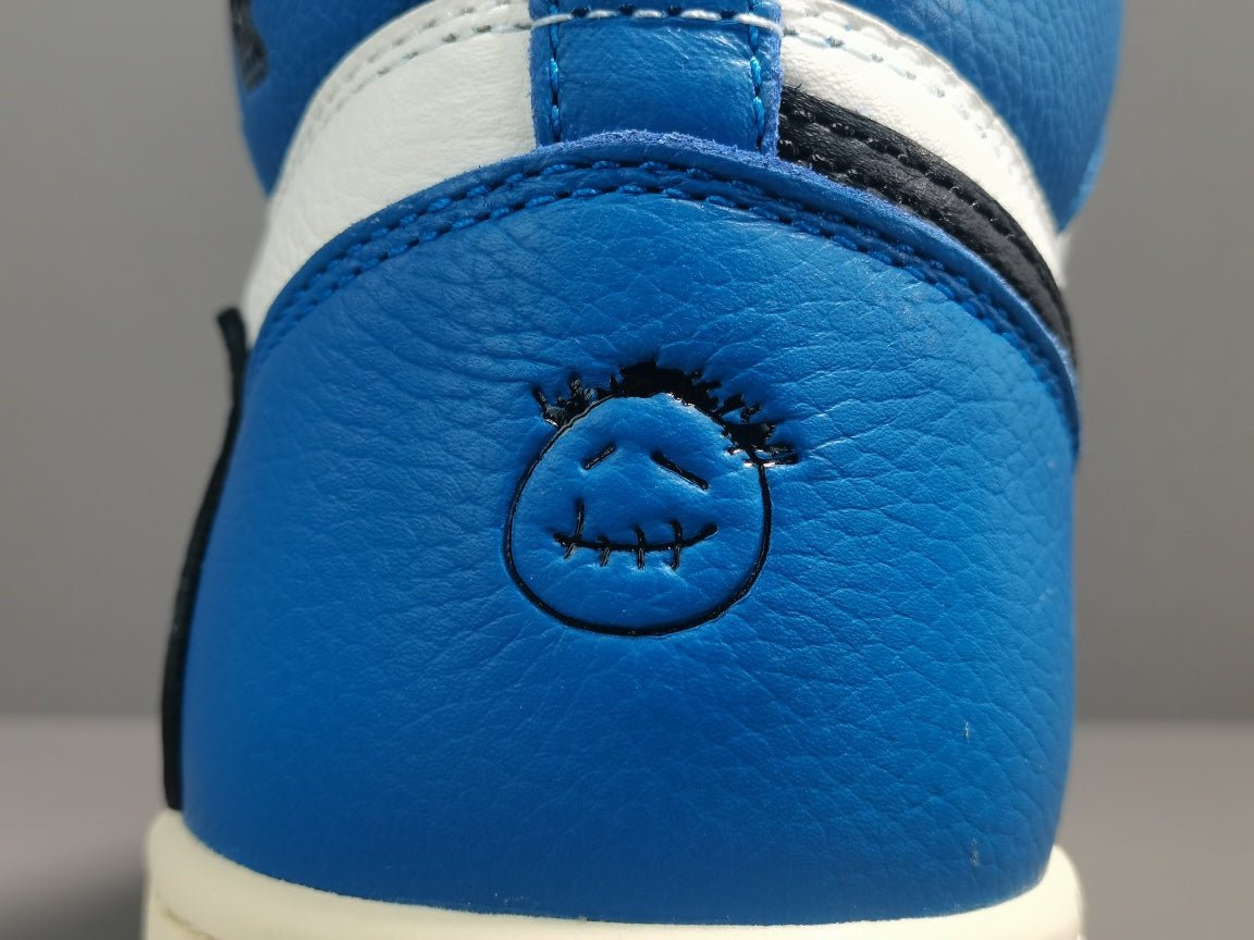 JORDAN 1 HIGH OG SP x FRAGMENT TRAVIS SCOTT