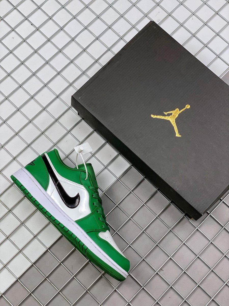 JORDAN 1 LOW x PINE GREEN