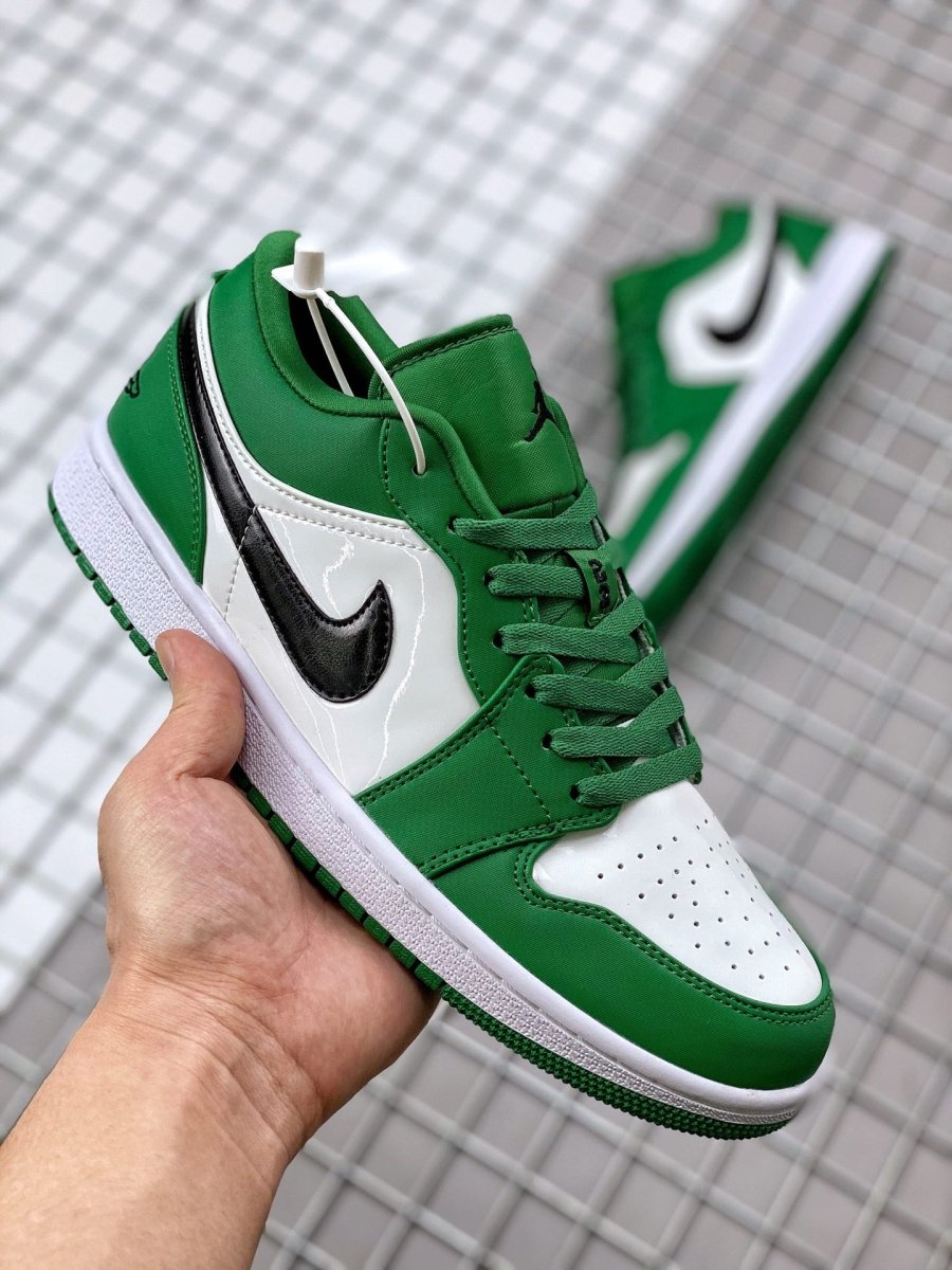 JORDAN 1 LOW x PINE GREEN