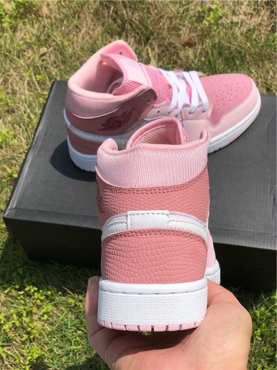 JORDAN 1 MID x DIGITAL PINK