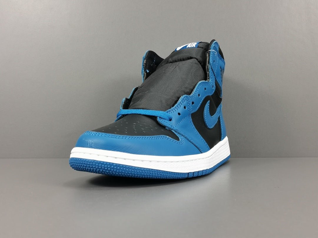 JORDAN 1 RETRO HIGH OG x DARK MARINA BLUE