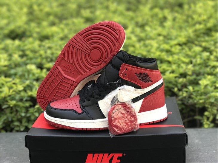 JORDAN 1 RETRO HIGH x BRED TOE