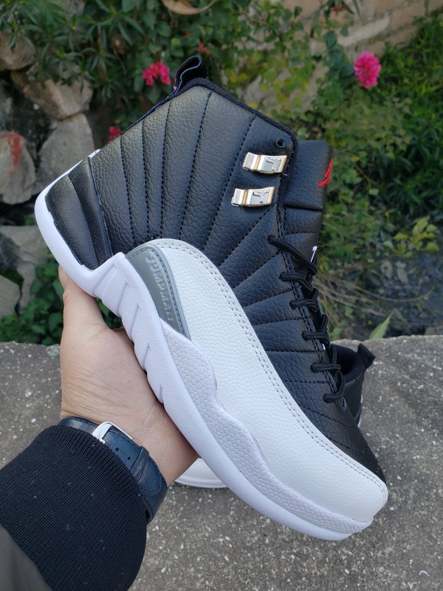 JORDAN 12 RETRO x PLAYOFFS