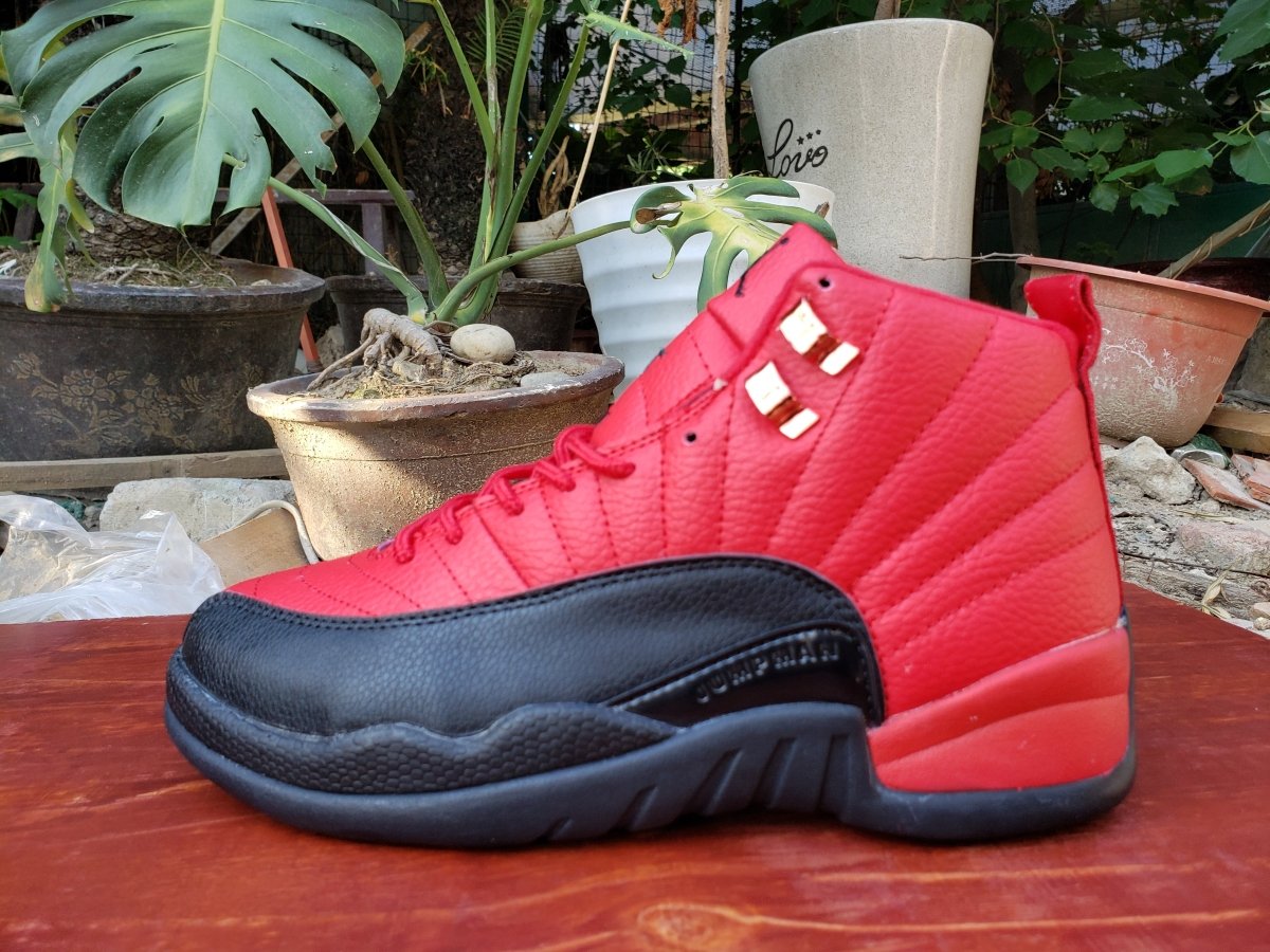 JORDAN 12 RETRO x REVERSE FLU GAME