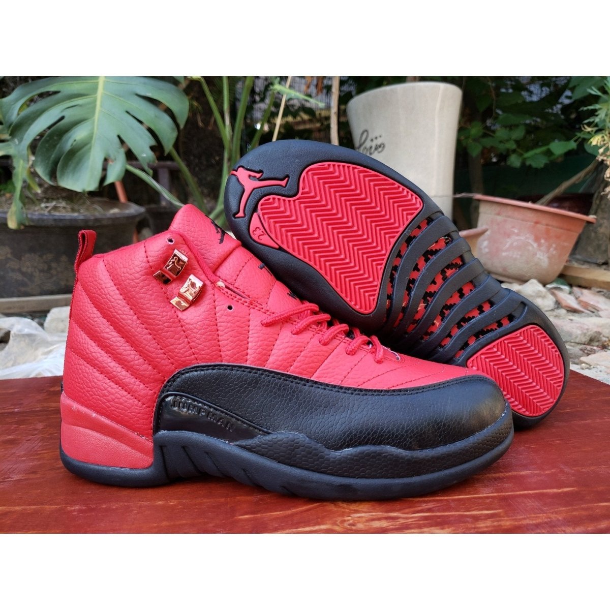 JORDAN 12 RETRO x REVERSE FLU GAME