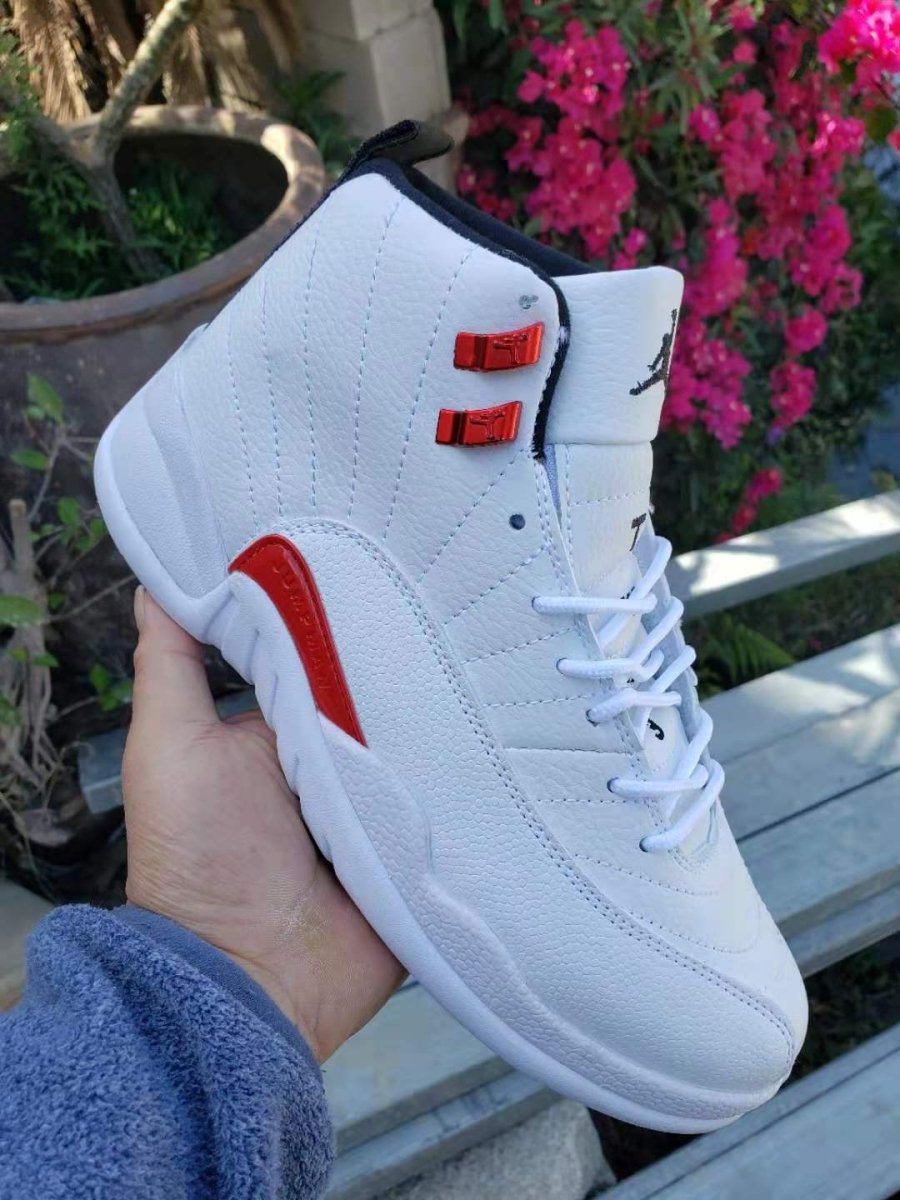 JORDAN 12 RETRO x TWIST