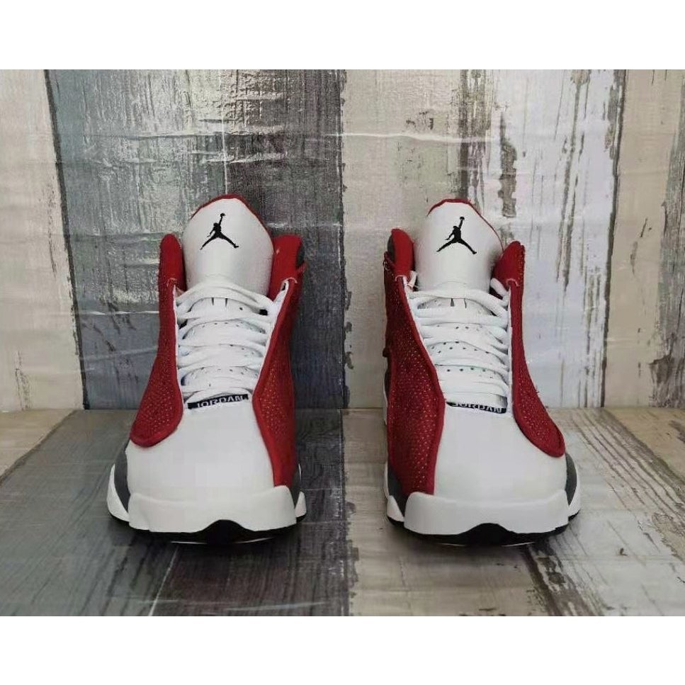 JORDAN 13 RETRO x GYM RED FLINT GREY