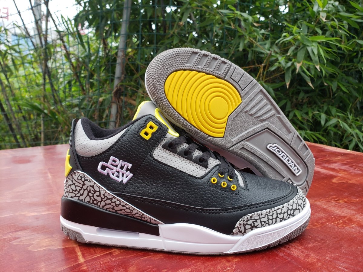 JORDAN 3 RETRO x OREGON DUCKS PIT CREW