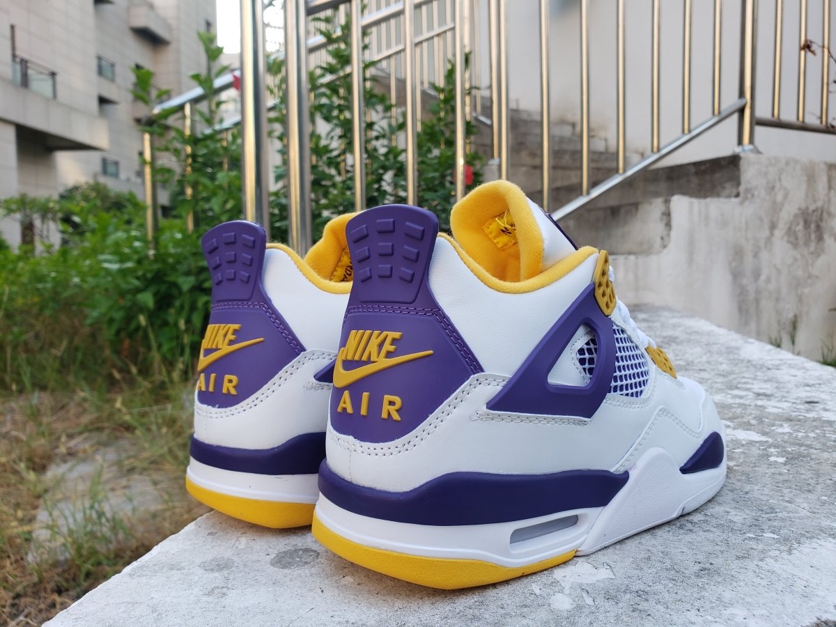 JORDAN 4 x LAKERS HOME