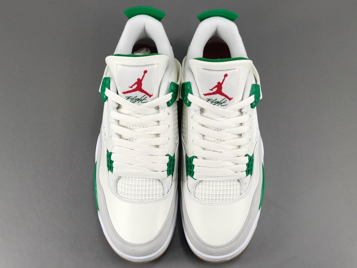 JORDAN 4 x PINE GREEN