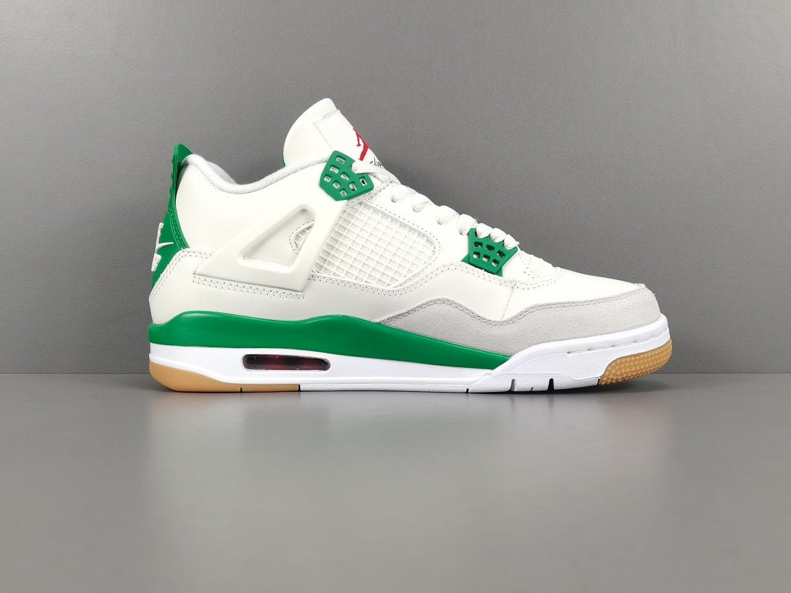 JORDAN 4 x PINE GREEN