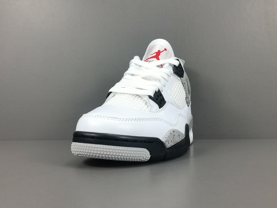 JORDAN 4 x WHITE CEMENT