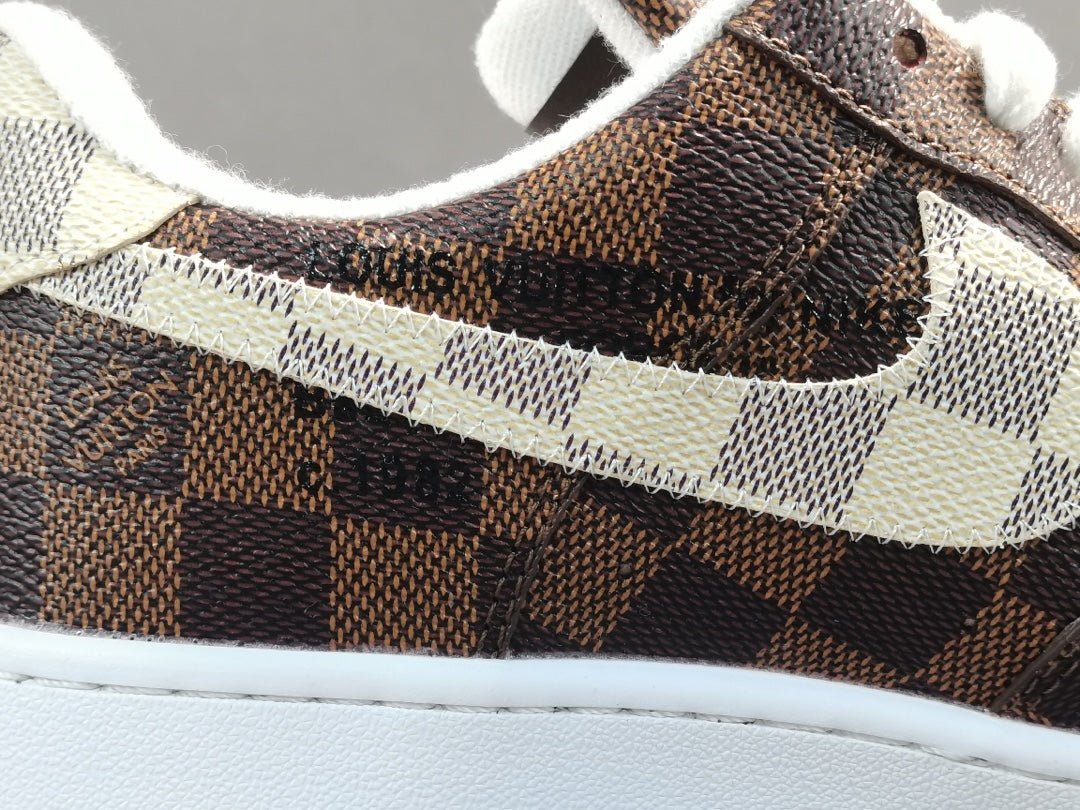 NIKE AIR FORCE 1 x LOUlS VUlTTON BROWN/WHITE